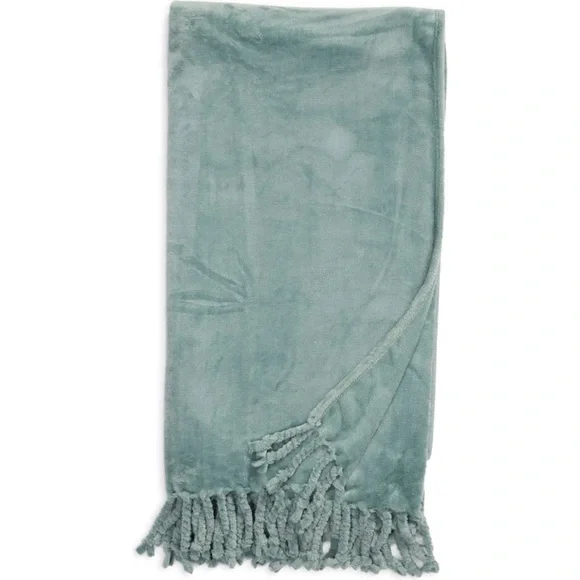 Nordstrom Bedding Nordstrom Home Bliss Plush Throw In Stores